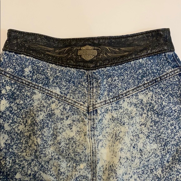 Harley Davidson Jean skirt with leather waist - Picture 10 of 12